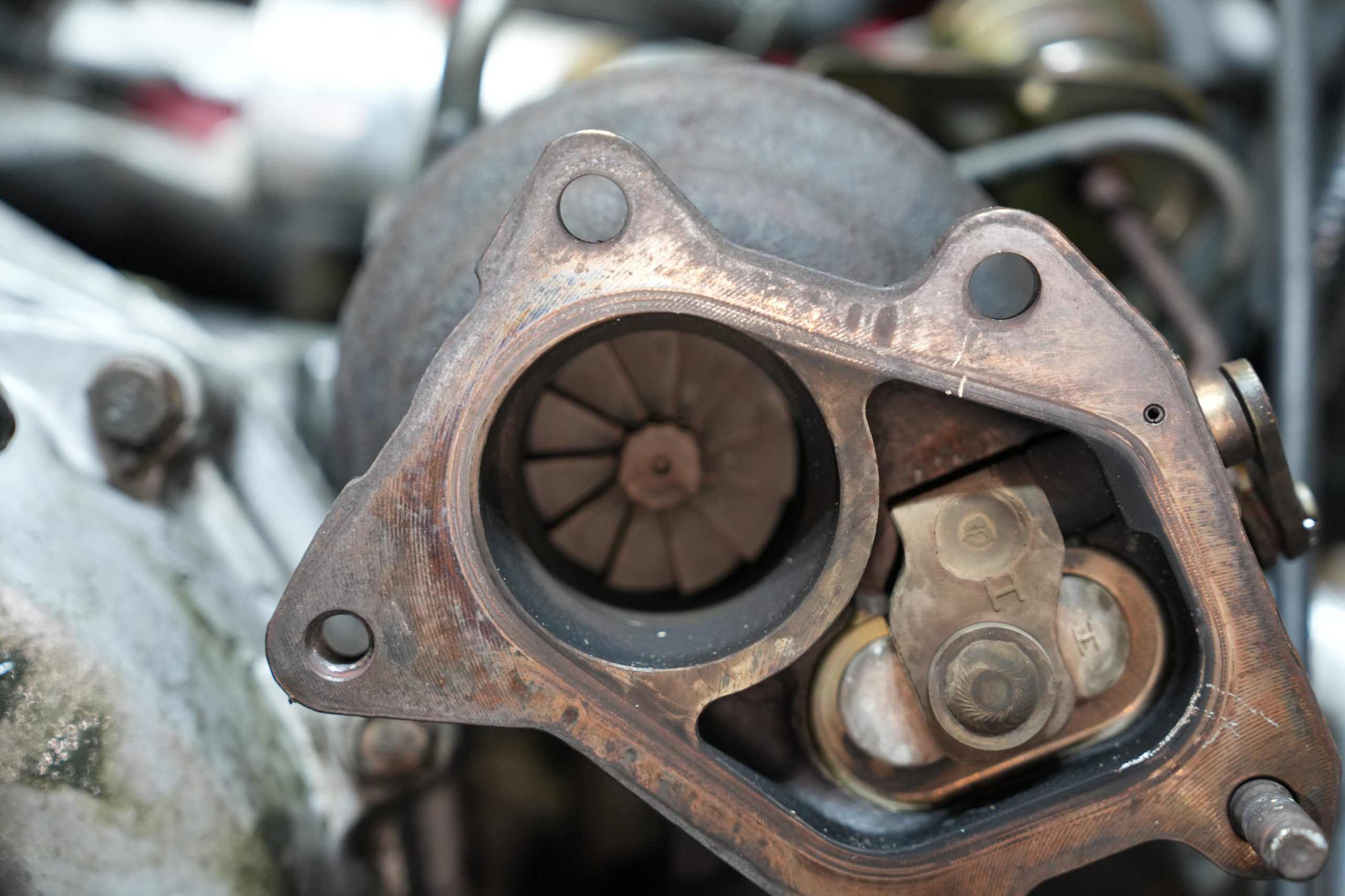 2004–2005 Subaru WRX STI EJ207 Version 8 2.0L Turbo Engine with 6-Speed Manual — product photo 19