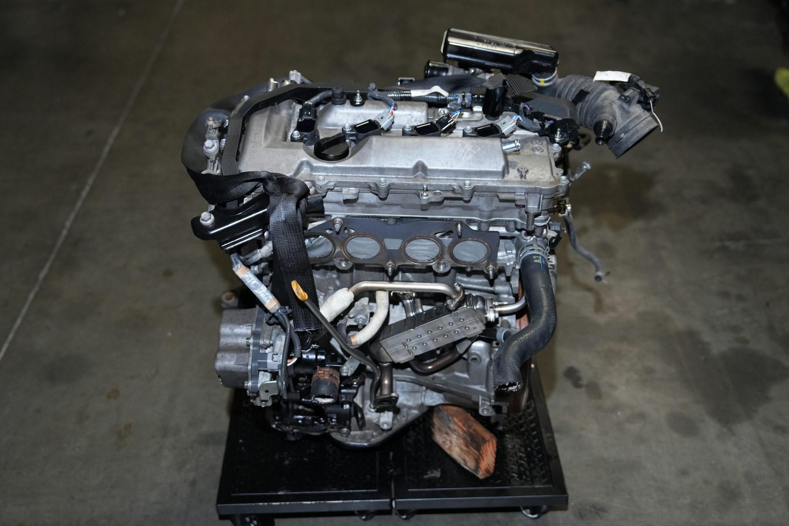 Toyota RAV4 Hybrid 2AR-FXE 2.5L Engine — 2016–2018, supplier range 40,000–60,000 miles (JDM) — supplier photo 2