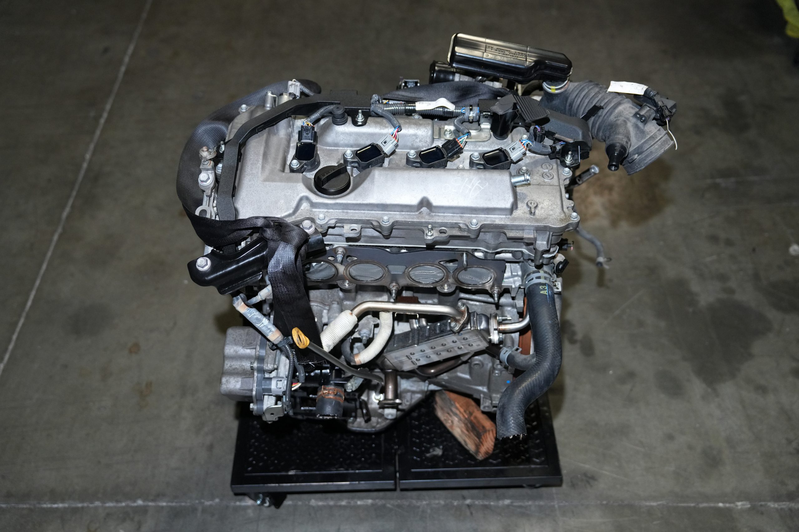 Toyota RAV4 Hybrid 2AR-FXE 2.5L Engine — 2016–2018, supplier range 40,000–60,000 miles (JDM) — supplier photo 1